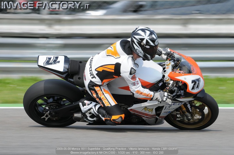 2009-05-09 Monza 1611 Superbike - Qualifyng Practice - Vittorio Iannuzzo - Honda CBR1000RR.jpg